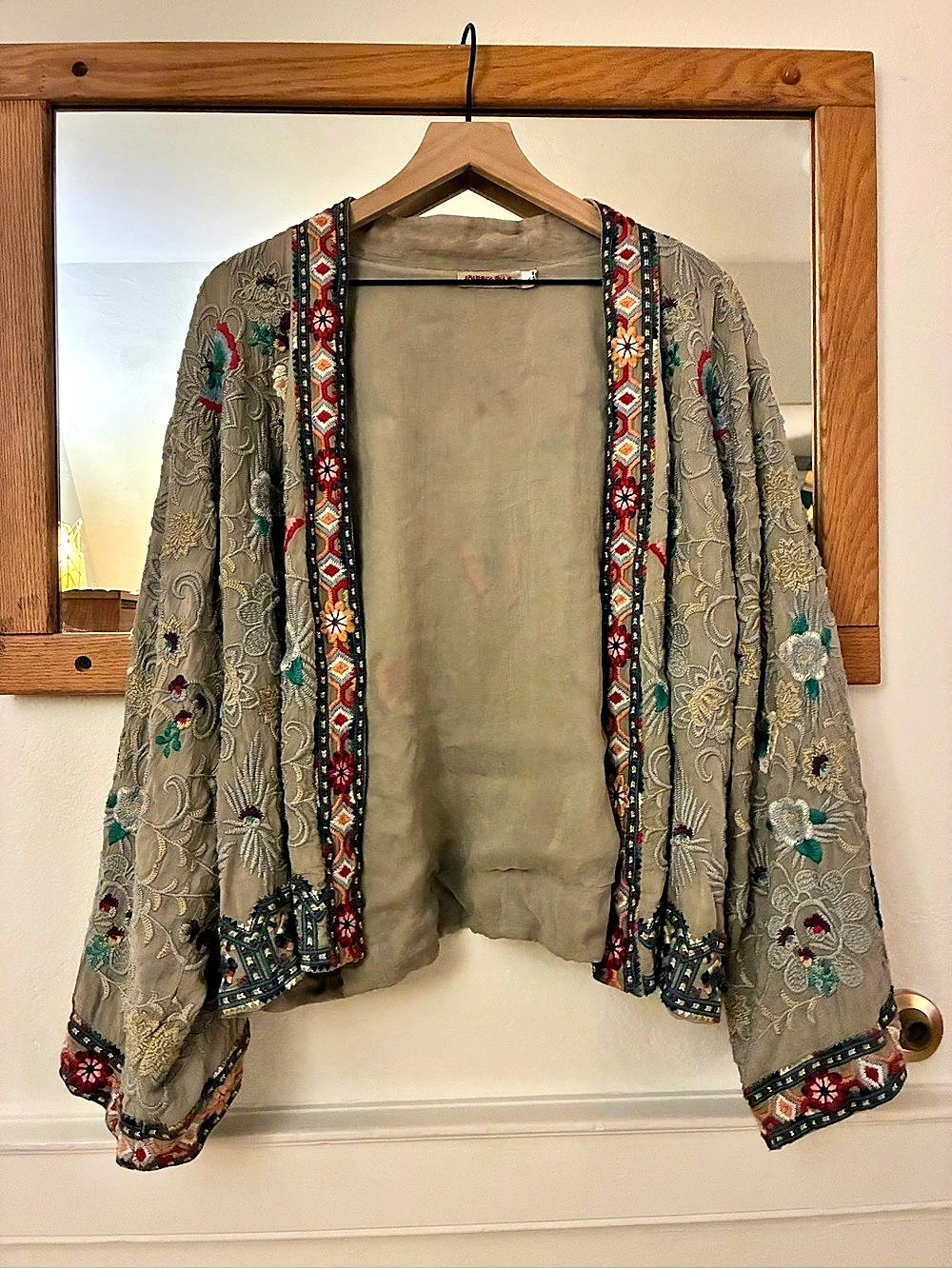 Johnny Was Embroidered Floral Jacket in Gray